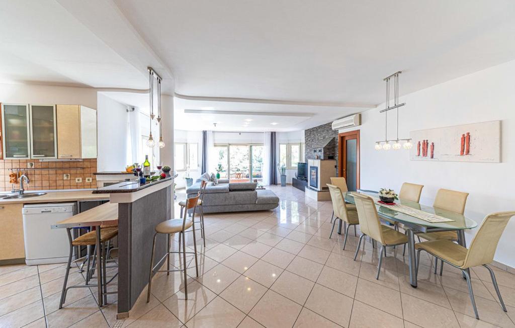 Luksuzna Villa Sa Privatnim Unutarnjim Bazenom Villa Garden Podstrana Exteriér fotografie