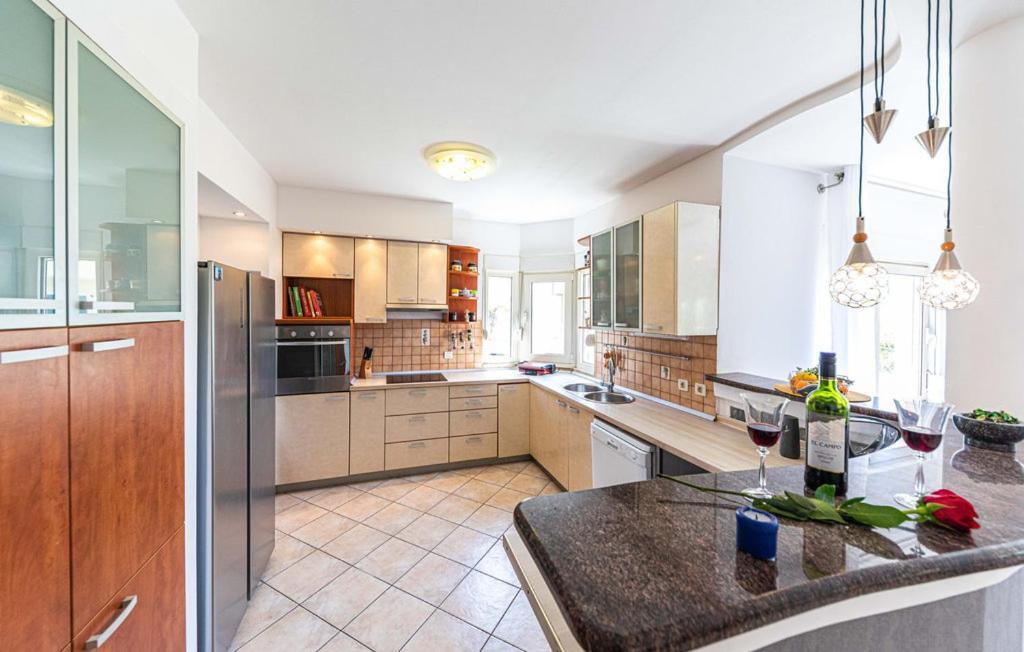 Luksuzna Villa Sa Privatnim Unutarnjim Bazenom Villa Garden Podstrana Exteriér fotografie